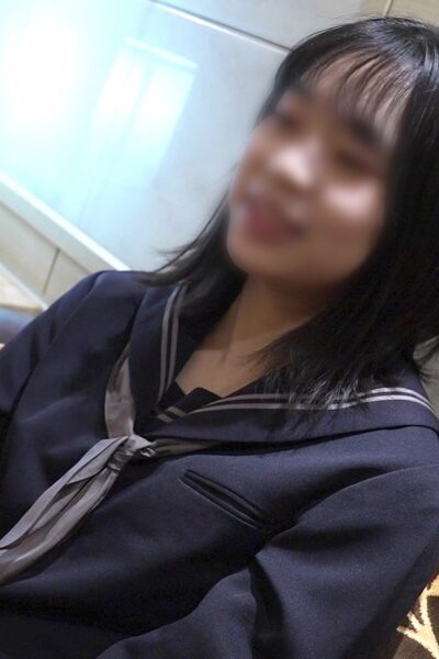 黒髪純朴系18才ゆうのちゃんが黒セーラーで生外ハメ撮り口内発射！【4K/30p/18Mbps】＜SET商品＞